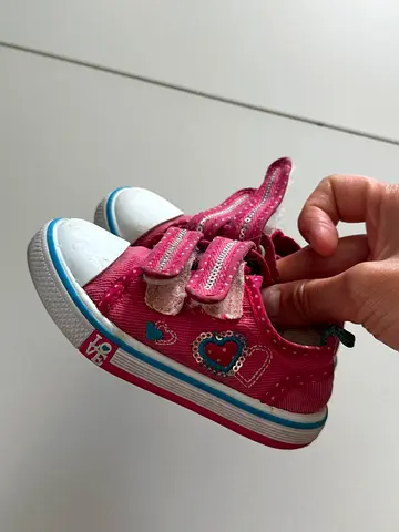 Kids sneakers 22size