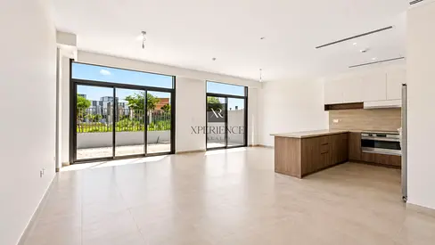 READY TO MOVE | HUGE PLOT | BRAND NEW
