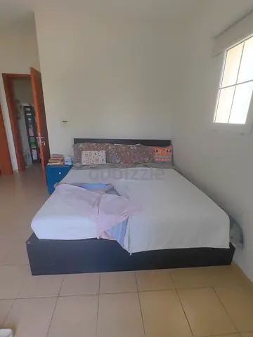 Queen Size Platform Bed with Headboard - Dark Wood