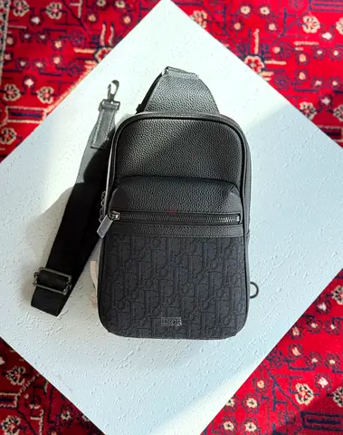 Dior Rider 2.0 Sling bag in black