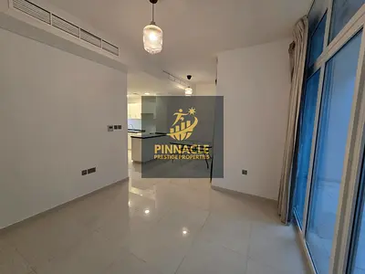 3BR Villa | Multiple Views | Open-Plan Layout