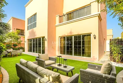 Vacant | Elite Neighborhood | Spacious