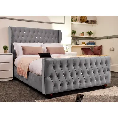 Brand New King Size Bed - Fully Customizable Luxurious Design Bedframe - UAE Sharjah Made