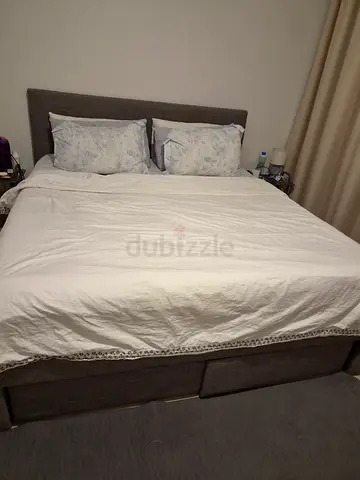 King bed