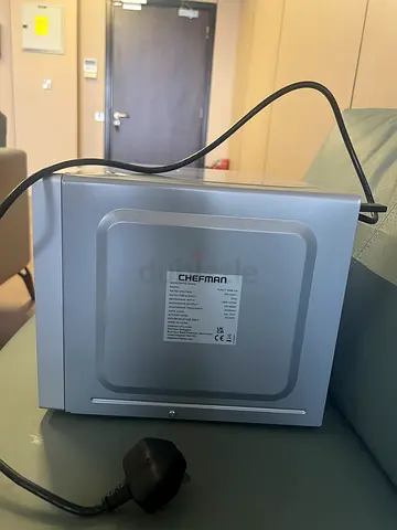 Compact Chefman Microwave