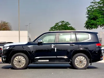 2026 Toyota LAND CRUISER 照片 2
