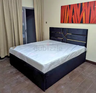 Modern design new King size Luxury Family bed with Mattress Available