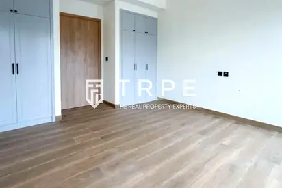 Single Row | Semi-Furnished | Handover Nextweeek
