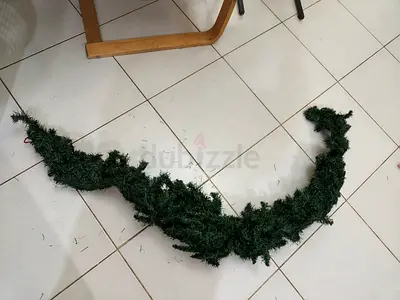 Christmas leaves for door, fireplace