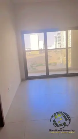 Luxury Apartment | Ready to Move | Freehold