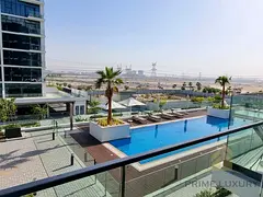 Fully Furnished-Balcony with Pool View-4 Cheques
