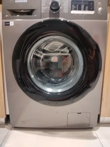 Samsung 8Kg Front Load Washing Machine With Ecobubble, Hygiene Steam And Digital Inverter Technology