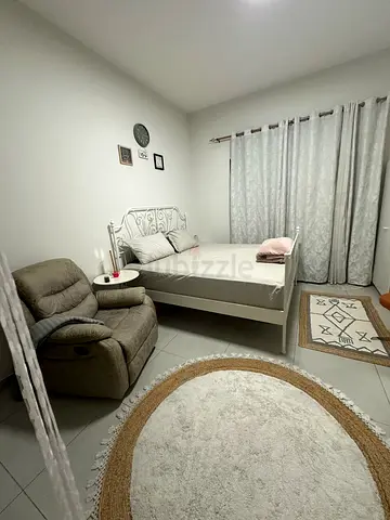 Bedroom to share with one lady