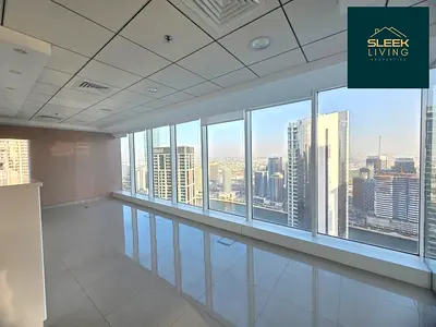 Ultra Luxury | Full Canal View | High End Finishes