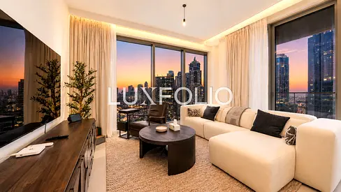 Building Specialist | 1160 sqft | Corner Unit
