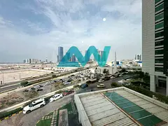Vacant | Prime Location | Top Facilities