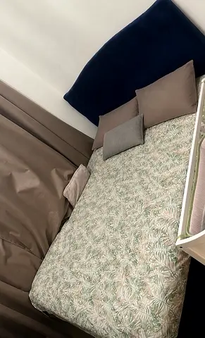 Queen bed for sale