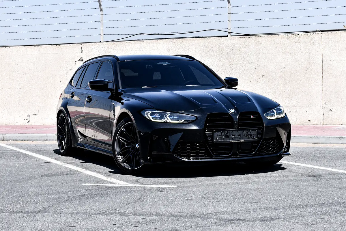 BMW M3 2024 — photo 1 of 14