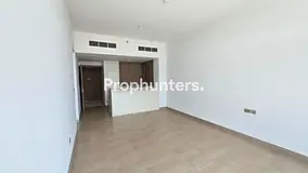 Spacious Unit | Vacant | Brand New