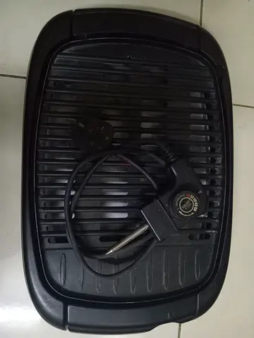 Electric Tabletop Grill / Hot Plate with Adjustable Thermostat - Used in excellent condition