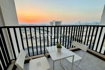 High Floor | Furnished | Upgraded