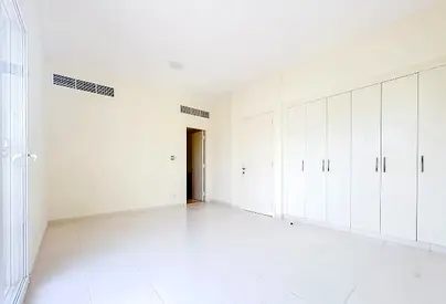 عرض خاص | ثلاث غرف نوم مع غرفة دراسة | للإيجار | ذا سبرينغز 5 | جاهز للسكن فوراً