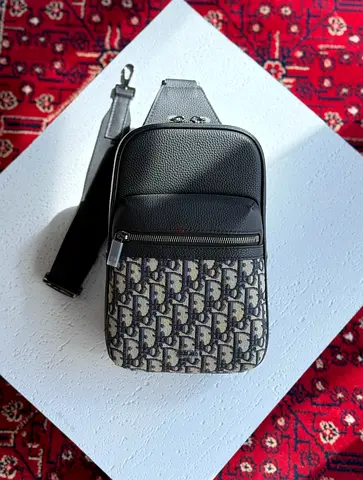 Dior Rider 2.0 sling bag