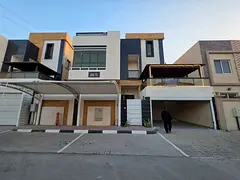 🏠 Villa for sale in Al Helio 2, Ajman - 4 master bedrooms and a large family room with a layout -