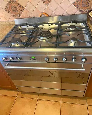 SMEG gas hobs electric oven for sale