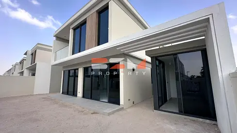 Single Row Villa | Landscaped | 2 Cheques