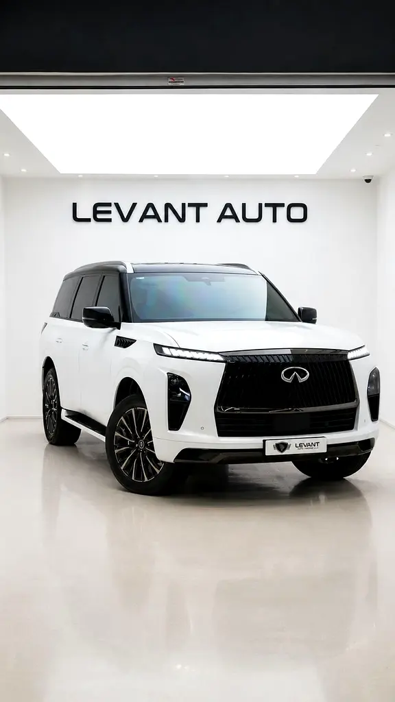 Infiniti QX80 2025 — photo 1 of 15