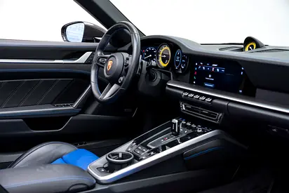 2022 Porsche 911 — миниатюра 14