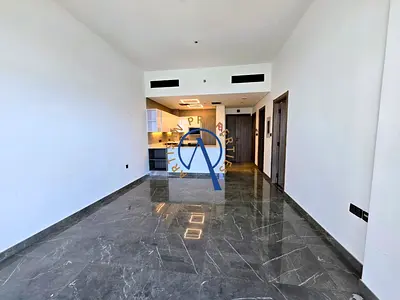 SEMI FURNISHED | BRIGHT APAPRTMENT | CALL NOW