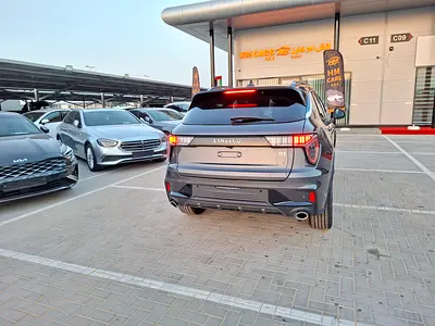 صورة 4 لـ 2026 LYNK & CO 01
