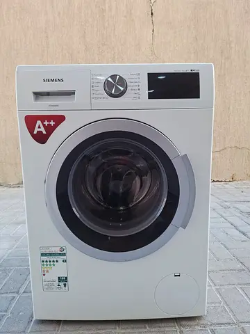 With Smart iSensoric, 9kg A+++ Siemens washing machine,  fully working