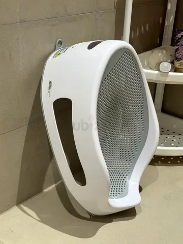 Baby Bath Seat / Support - White, gently used