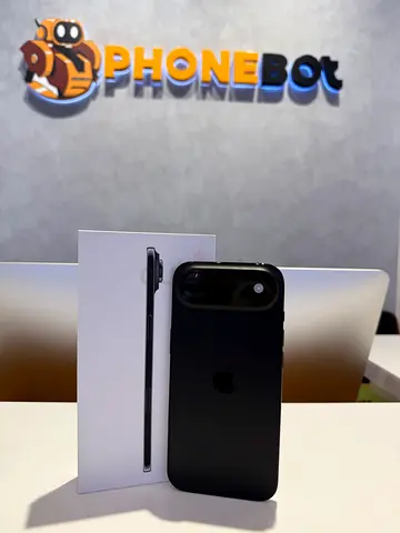 iPhone 17 Air 256GB / Open Box