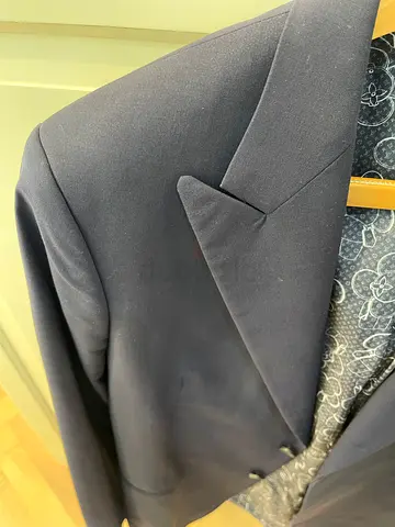 Authentic LV Dark navy mens blazer in good condition - size likely M/L