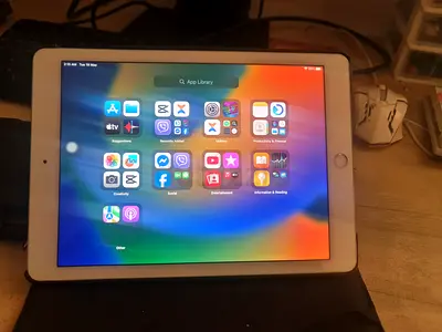 iPad Pro 9  (with Home button) in good working condition