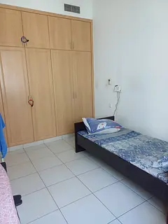 Bedspace available for bachelors