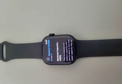 Apple Watch Series (Black) - New Condition, 100% Battery Capacity Shown