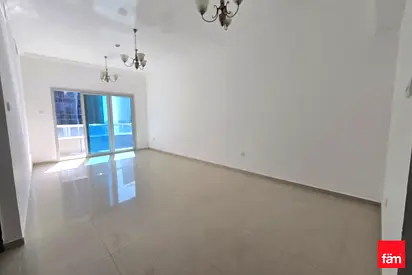 Spacious 1 Bedroom For Rent In Ontario Tower