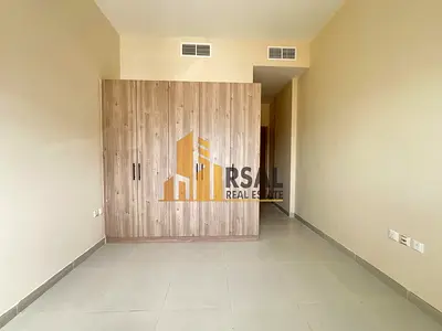 Brand new Huge Size 1Bhk Apprtment With wardrobes