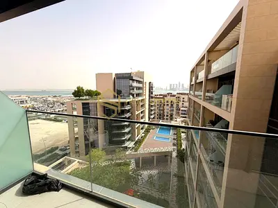 Luxury Upgraded Unit | Prime Location | Book Now