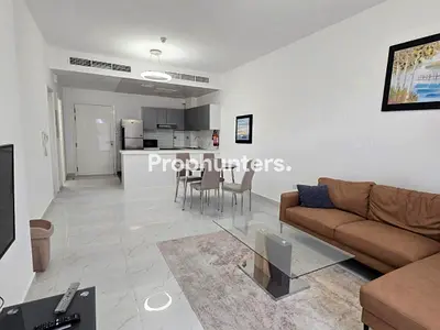 UNFURNISHED | SPACIOUS LAYOUT | READY TO MOVE IN