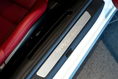 2024 Porsche 911 — миниатюра 18