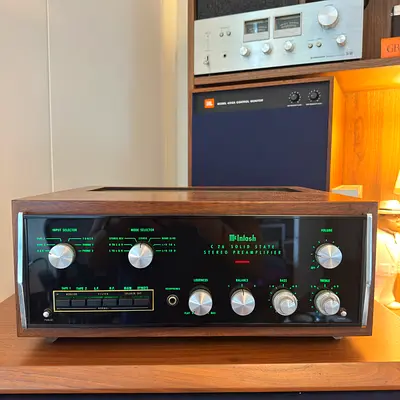 McIntosh C26 Stereo Preamplifier