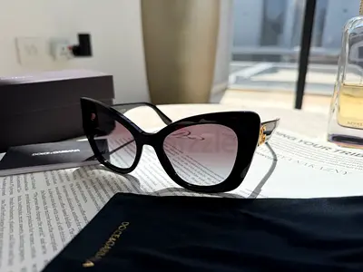 Dolce  Gabbana Cat-Eye Sunglasses DG4405