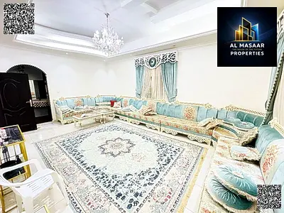 للايجار فيلا بالروضه قريبه من شارع الشيخ عمار مناسبة للسكن والاستخدام التجاري