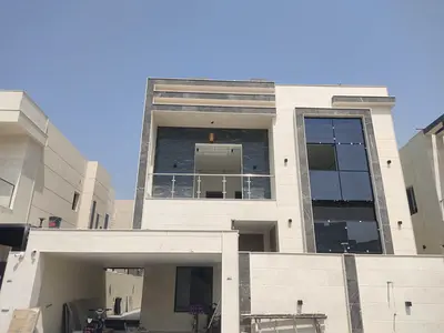 للبيع في الزاهيه فيلا 5 غرف ماستر ومجلس و صالتين مع مطبخ وغرفة خادمه